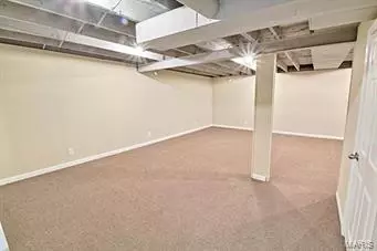 7430 Sharp Ave, Saint Louis, MO 63116 photo 16
