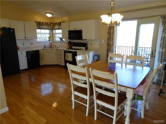 19 Forest Pine Ct, O'fallon, MO 63368 photo 3