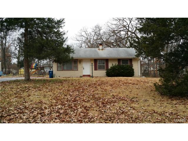 231 Nancy Pl, Ballwin, MO 63021 photo 4