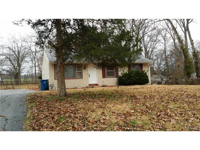231 Nancy Pl, Ballwin, MO 63021 photo 2