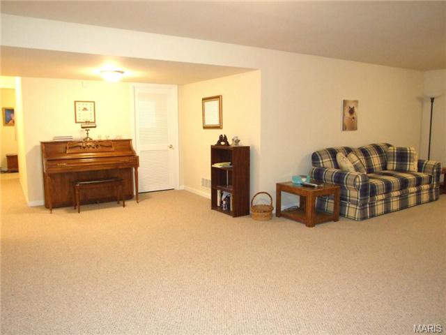 75 Eagle Cove Pl, Saint Charles, MO 63303 photo 25