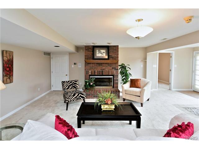 37 Clarksburg Ct, Weldon Spring, MO 63304 photo 21