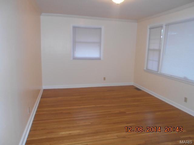 606 Karess, Saint Louis, MO 63137 photo 5
