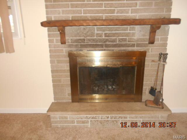 606 Karess, Saint Louis, MO 63137 photo 8