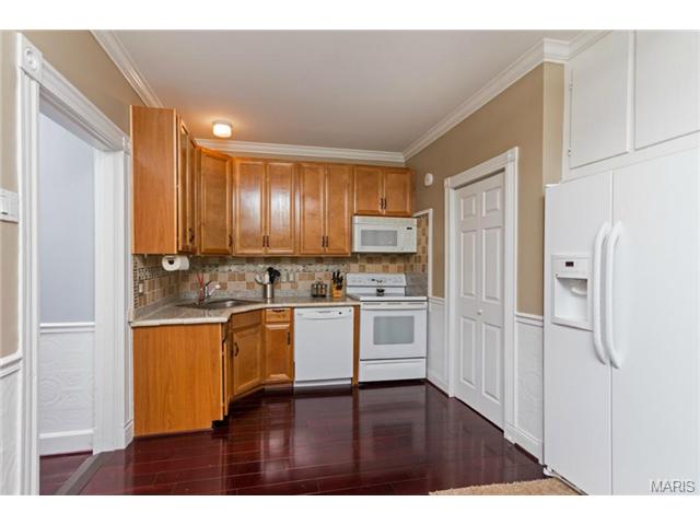 5614 Gresham Ave, Saint Louis, MO 63109 photo 10