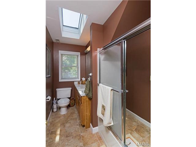 5614 Gresham Ave, Saint Louis, MO 63109 photo 34