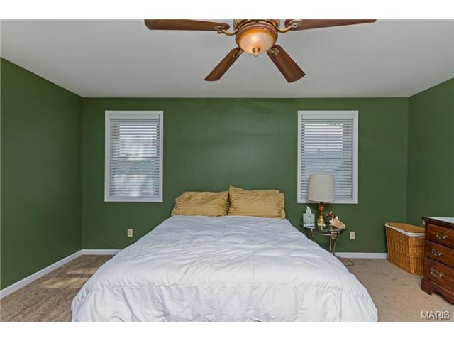 5614 Gresham Ave, Saint Louis, MO 63109 photo 28