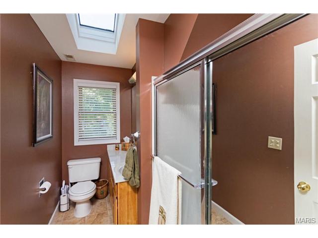5614 Gresham Ave, Saint Louis, MO 63109 photo 33