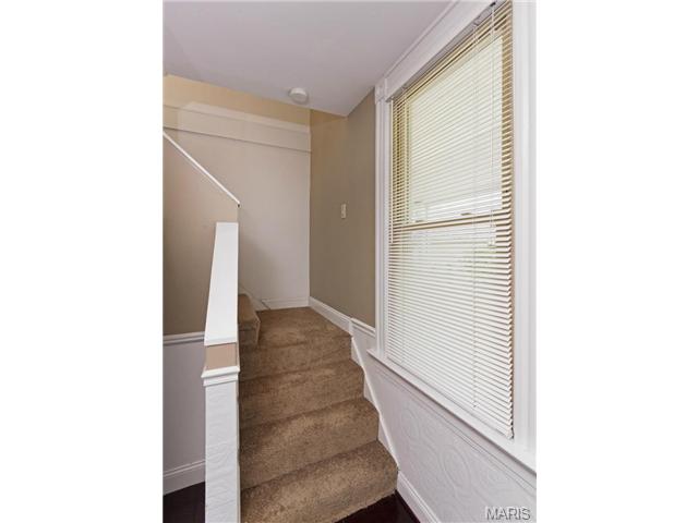 5614 Gresham Ave, Saint Louis, MO 63109 photo 39