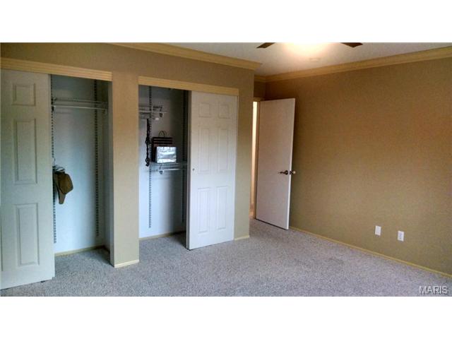 136 Timka, Ballwin, MO 63011 photo 19