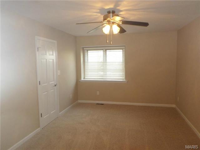1034 Alpine Rdg #F1, Ballwin, MO 63021 photo 10