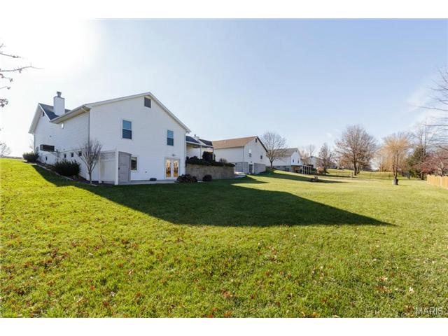 1028 Delmar Dr, O'fallon, MO 63366 photo 25