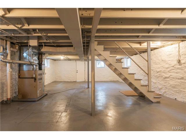 7311 Sharp Ave, Saint Louis, MO 63116 photo 17