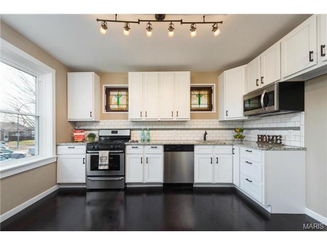 7311 Sharp Ave, Saint Louis, MO 63116 photo 6
