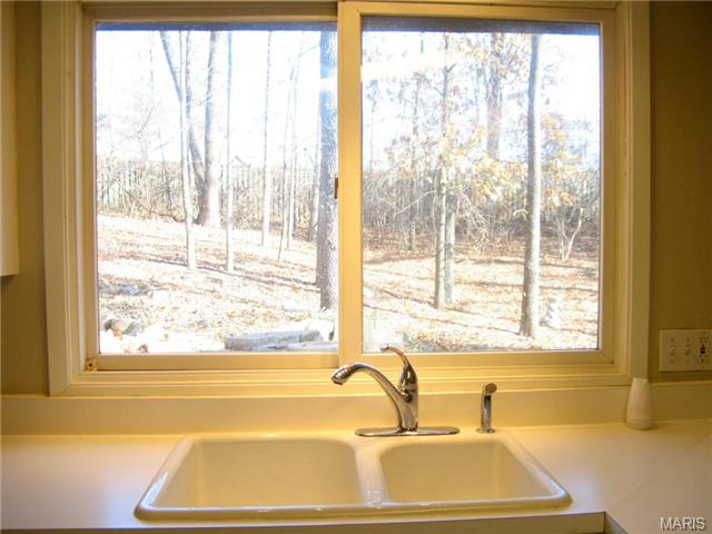 1430 Autumn Leaf Dr, Ballwin, MO 63021 photo 7
