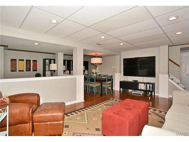 865 Pebblefield Ter, Ballwin, MO 63021 photo 16