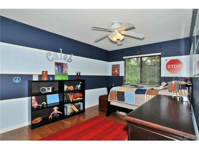 865 Pebblefield Ter, Ballwin, MO 63021 photo 12