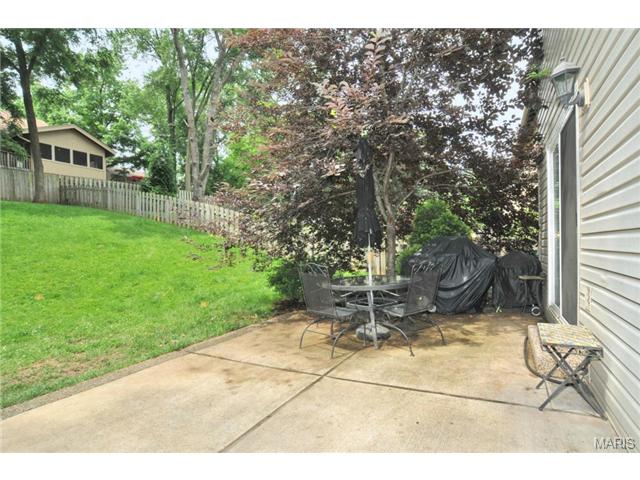 865 Pebblefield Ter, Ballwin, MO 63021 photo 20