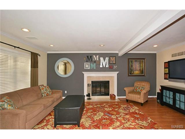 865 Pebblefield Ter, Ballwin, MO 63021 photo 4