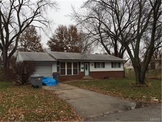 6 Hollywood Dr, O Fallon, MO 63366 photo 1