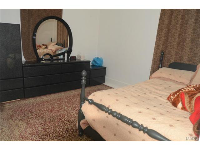 5409 S Compton Ave, Saint Louis, MO 63111 photo 2