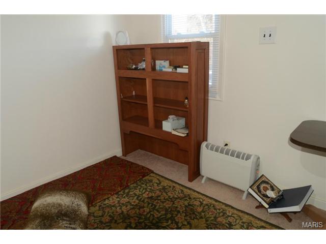 5409 S Compton Ave, Saint Louis, MO 63111 photo 9