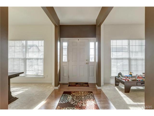 207 Fox Hvn, O'fallon, MO 63368 photo 3