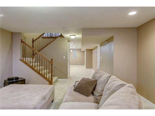207 Fox Hvn, O'fallon, MO 63368 photo 28