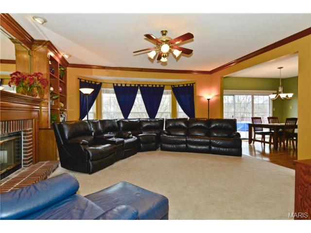 5612 Grinnell Ct, Weldon Spring, MO 63304 photo 9