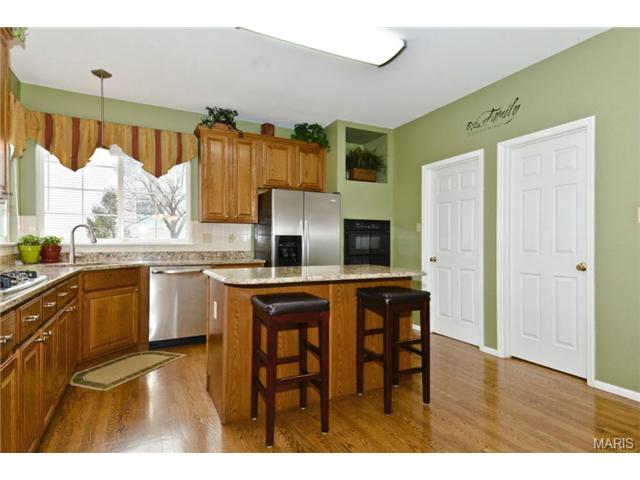 5612 Grinnell Ct, Weldon Spring, MO 63304 photo 14