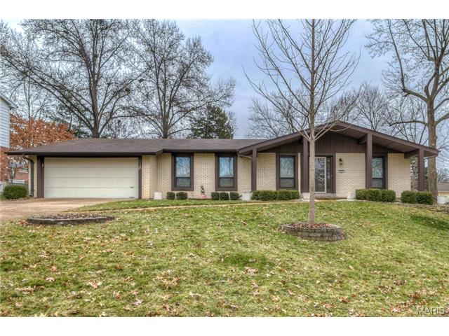 11 Cool Mdws, Ballwin, MO 63011 photo 1