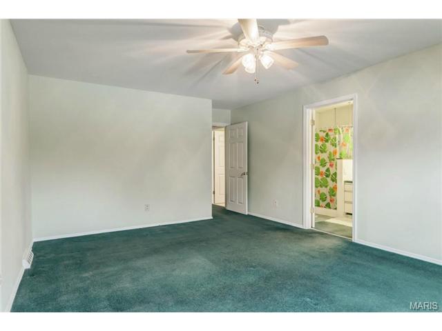 11 Cool Mdws, Ballwin, MO 63011 photo 16