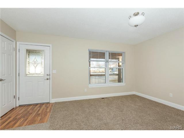 8 Reno, O'fallon, MO 63368 photo 2