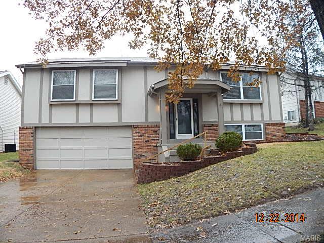 307 Windyoak, Ballwin, MO 63021 photo 1