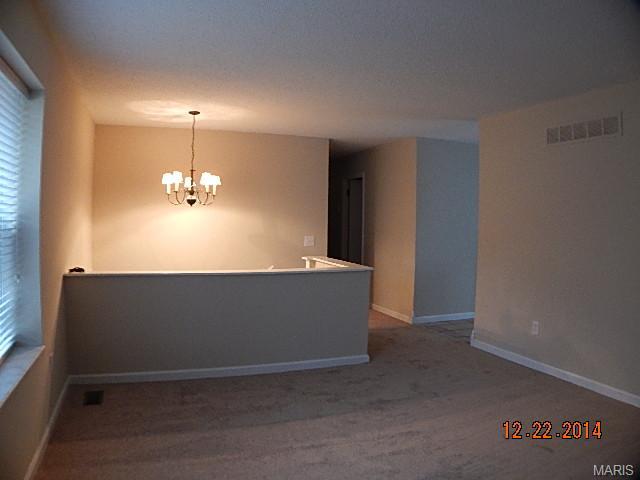 307 Windyoak, Ballwin, MO 63021 photo 2