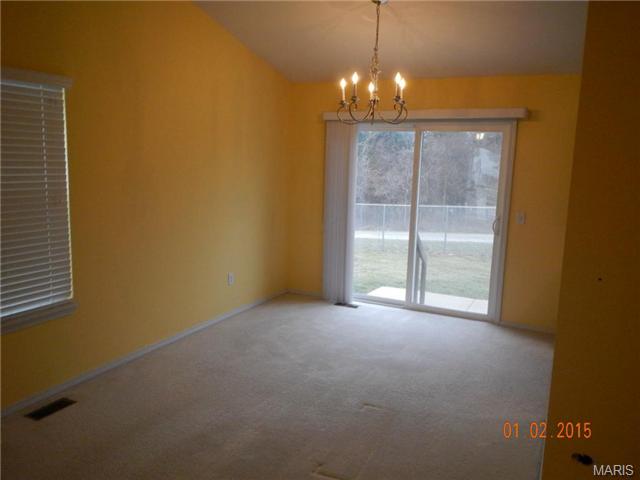 1529 Batters Box Dr, O'fallon, MO 63366 photo 4
