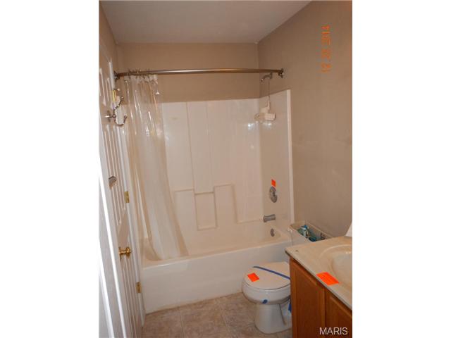 1529 Batters Box Dr, O'fallon, MO 63366 photo 11