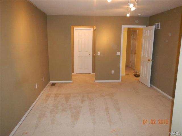 1529 Batters Box Dr, O'fallon, MO 63366 photo 8