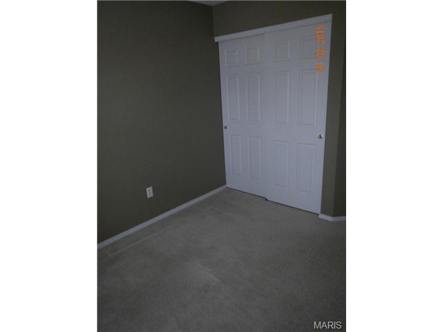 1529 Batters Box Dr, O'fallon, MO 63366 photo 9