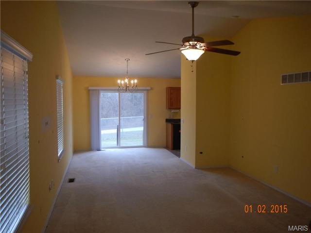 1529 Batters Box Dr, O'fallon, MO 63366 photo 5