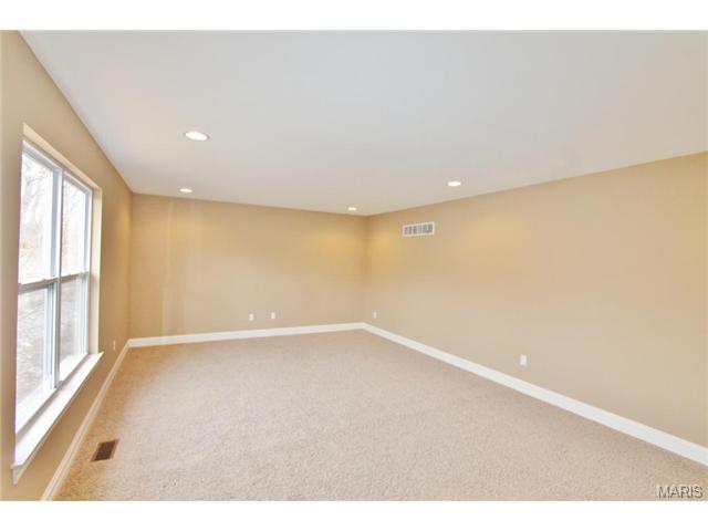 427 Hillington Dr, Eureka, MO 63025 photo 29