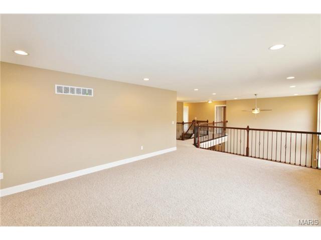 427 Hillington Dr, Eureka, MO 63025 photo 18
