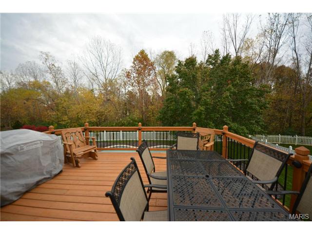 3027 Bromley Dr, O'fallon, MO 63368 photo 14