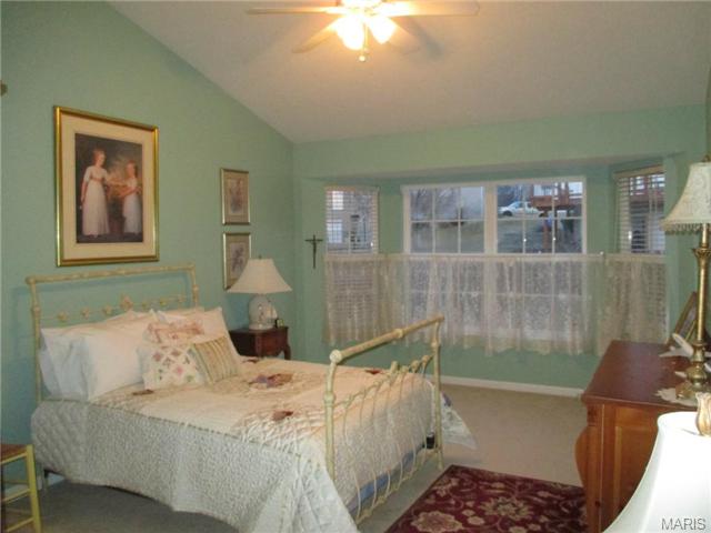 1320 Franklins Kite Dr, O'fallon, MO 63366 photo 9