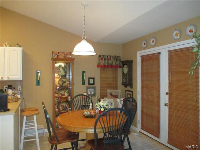 1320 Franklins Kite Dr, O'fallon, MO 63366 photo 5