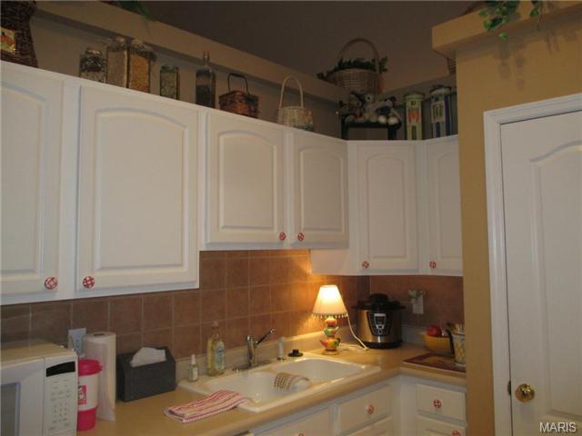 1320 Franklins Kite Dr, O'fallon, MO 63366 photo 8