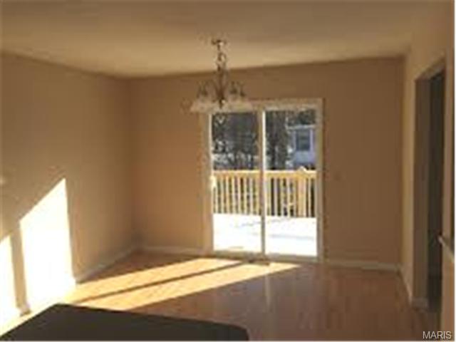 65 Dellbrook Ct, O'fallon, MO 63366 photo 6