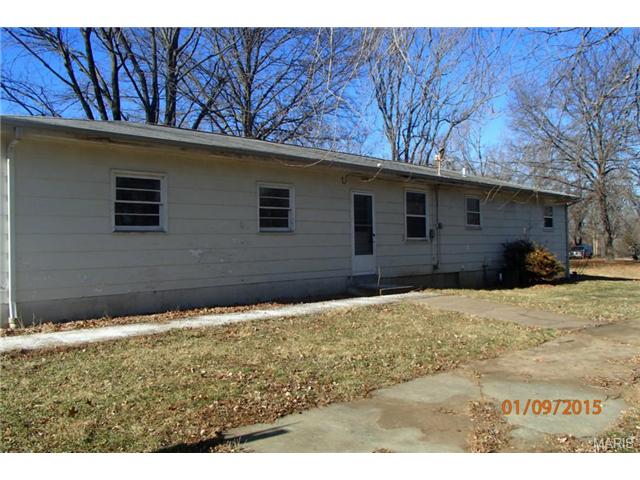 957 Mueller Rd, O'fallon, MO 63366 photo 3