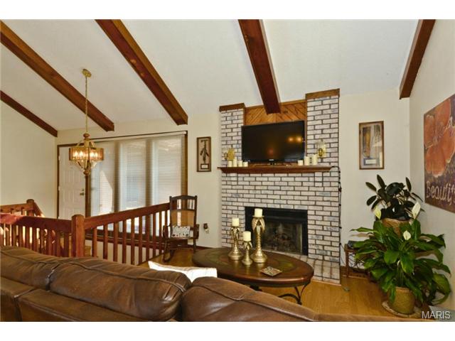 2061 Avignon, Saint Charles, MO 63303 photo 6