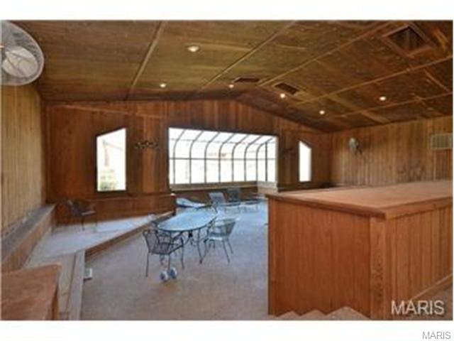 2061 Avignon, Saint Charles, MO 63303 photo 37